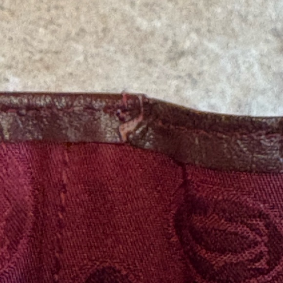 Cartier Unisex bi-fold wallet with 8 pockets, Made In Italy - Picture 15 of 15